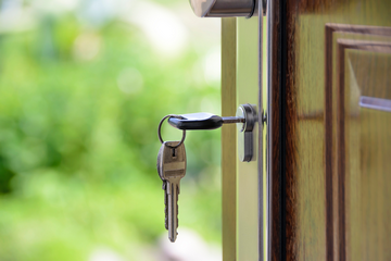 Do New Homes Lose Value? How to avoid losing too much value