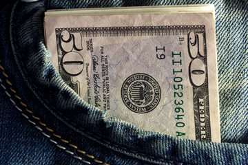 Cash Buyer vs Mortgage Buyer: Do They Offer Less?