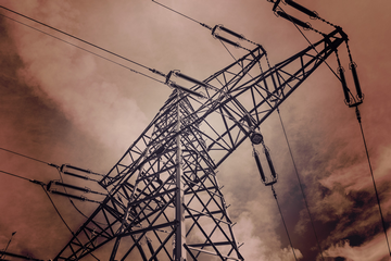 Should You Buy a House Near Power Lines or Pylons: What Are The Risks?