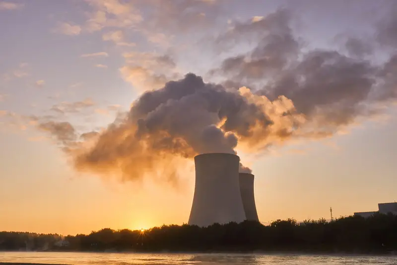 Nuclear Power Plant - Pros and cons of living near a nuclear power plant